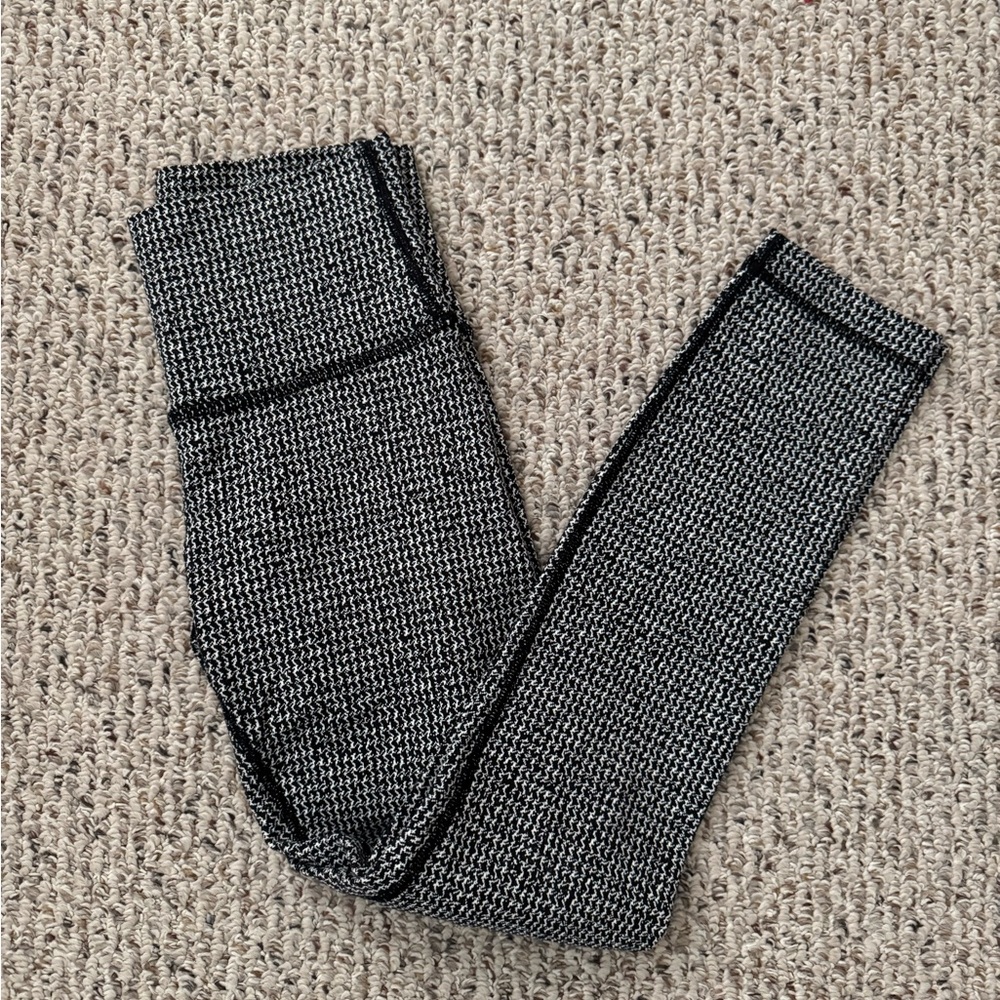 lululemon athletica Black and white Leggings